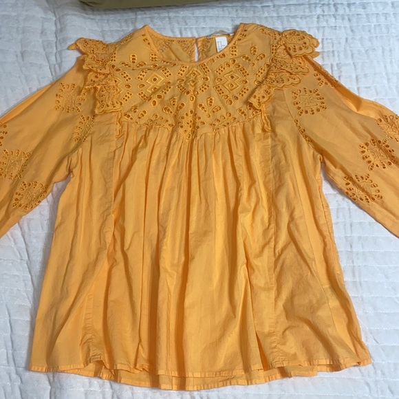 H&M Eyelet Ruffle Puff Sleeve Top Medium - Picture 5 of 8